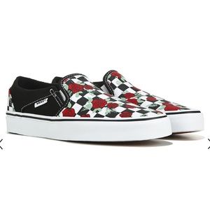 ‼️SOLD‼️Women’s Vans size 8 Asher Slip On Sneaker Checker and roses